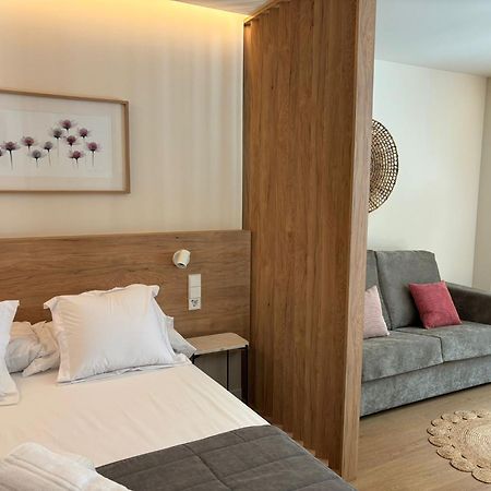 Apartamentos Joaquin Costa Santander Eksteriør bilde