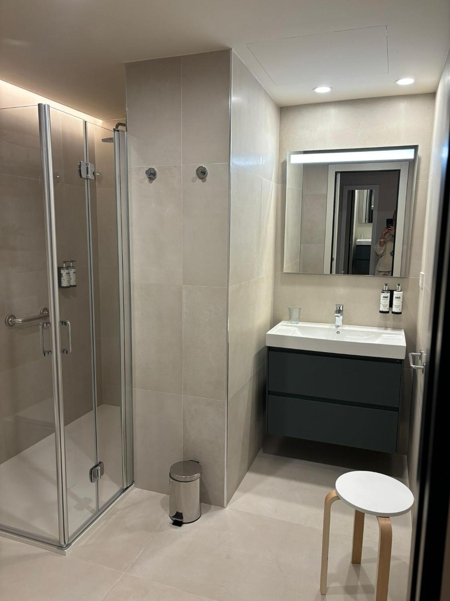 Apartamentos Joaquin Costa Santander Eksteriør bilde