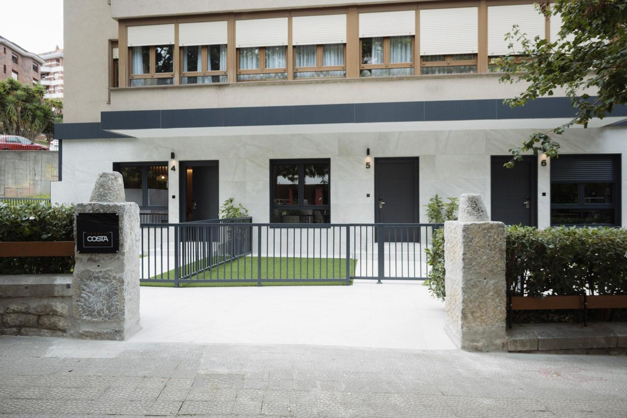Apartamentos Joaquin Costa Santander Eksteriør bilde