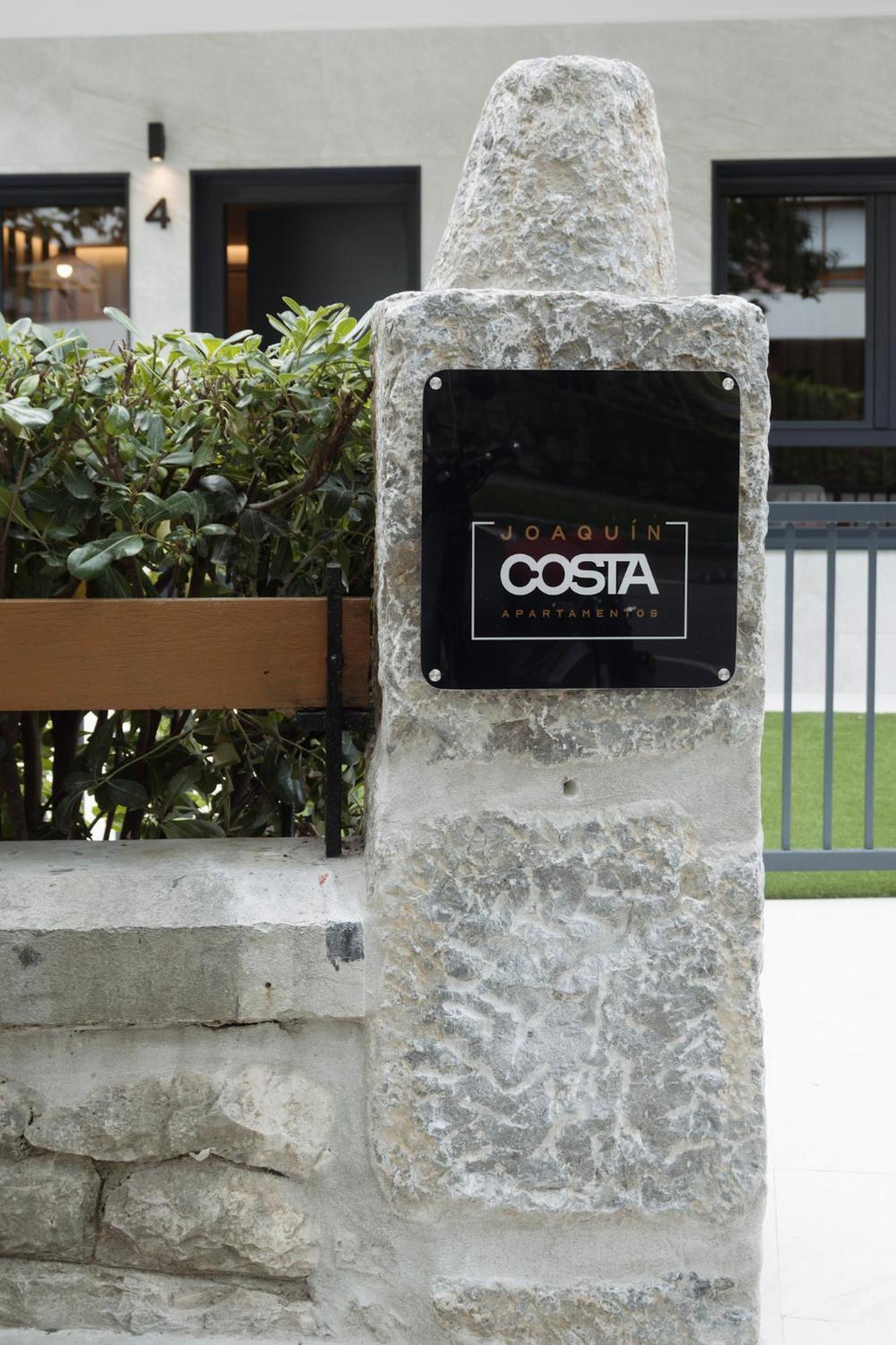 Apartamentos Joaquin Costa Santander Eksteriør bilde