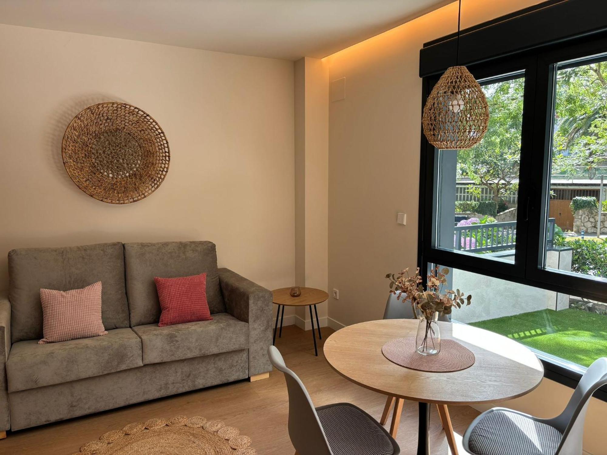 Apartamentos Joaquin Costa Santander Eksteriør bilde