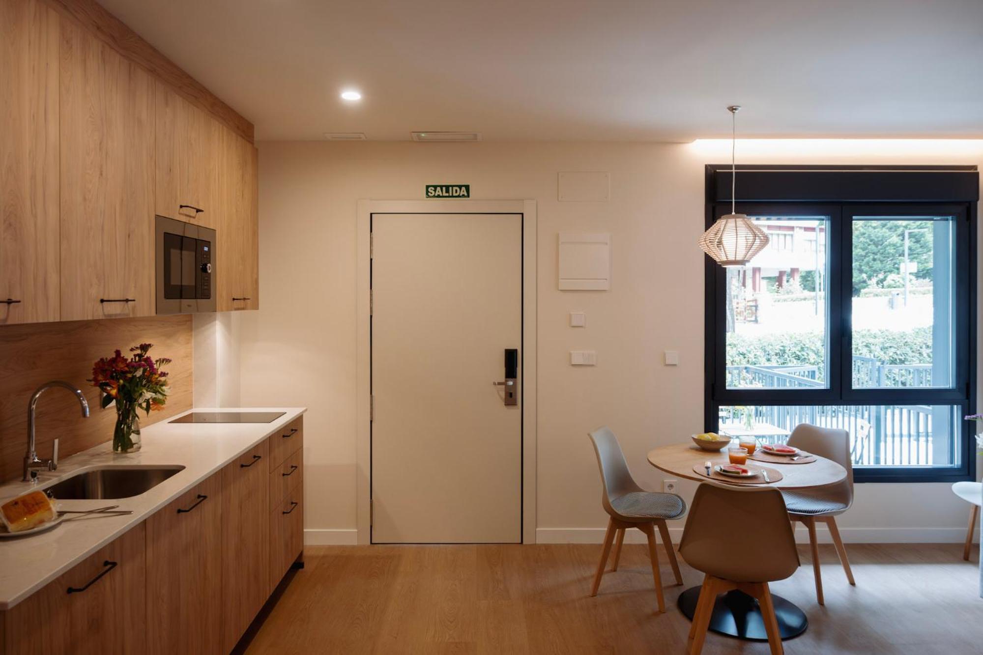 Apartamentos Joaquin Costa Santander Eksteriør bilde