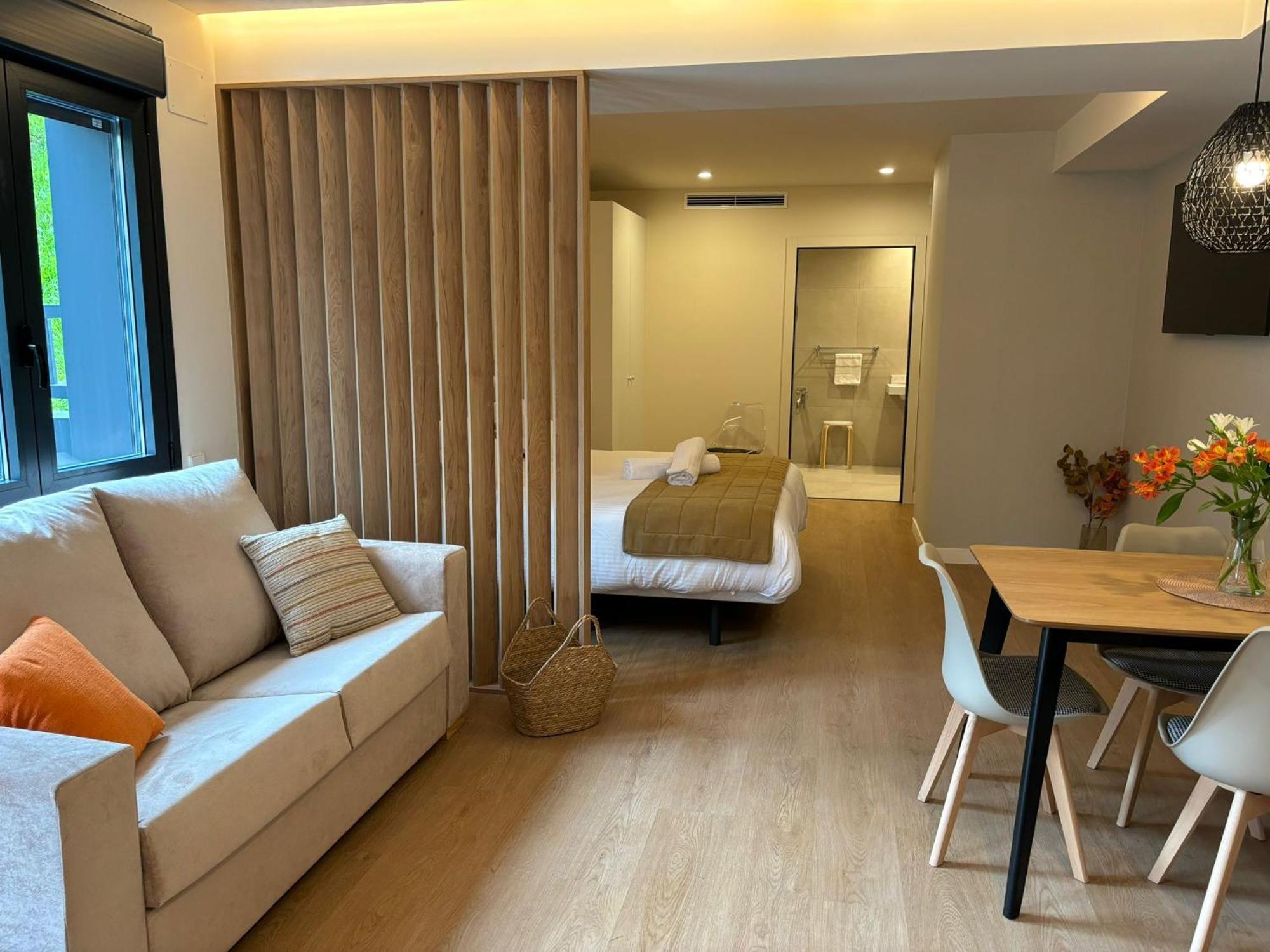 Apartamentos Joaquin Costa Santander Eksteriør bilde