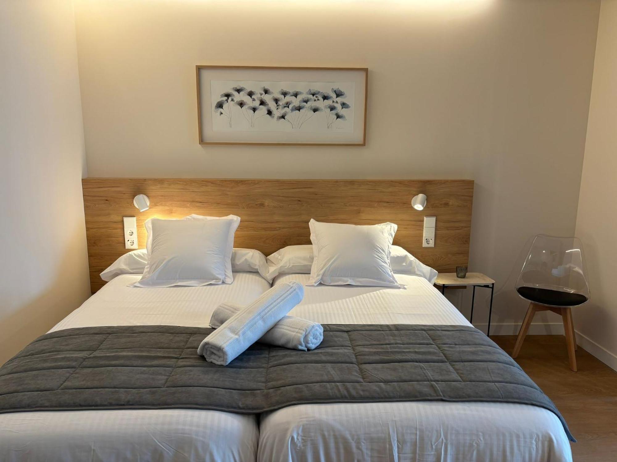 Apartamentos Joaquin Costa Santander Eksteriør bilde