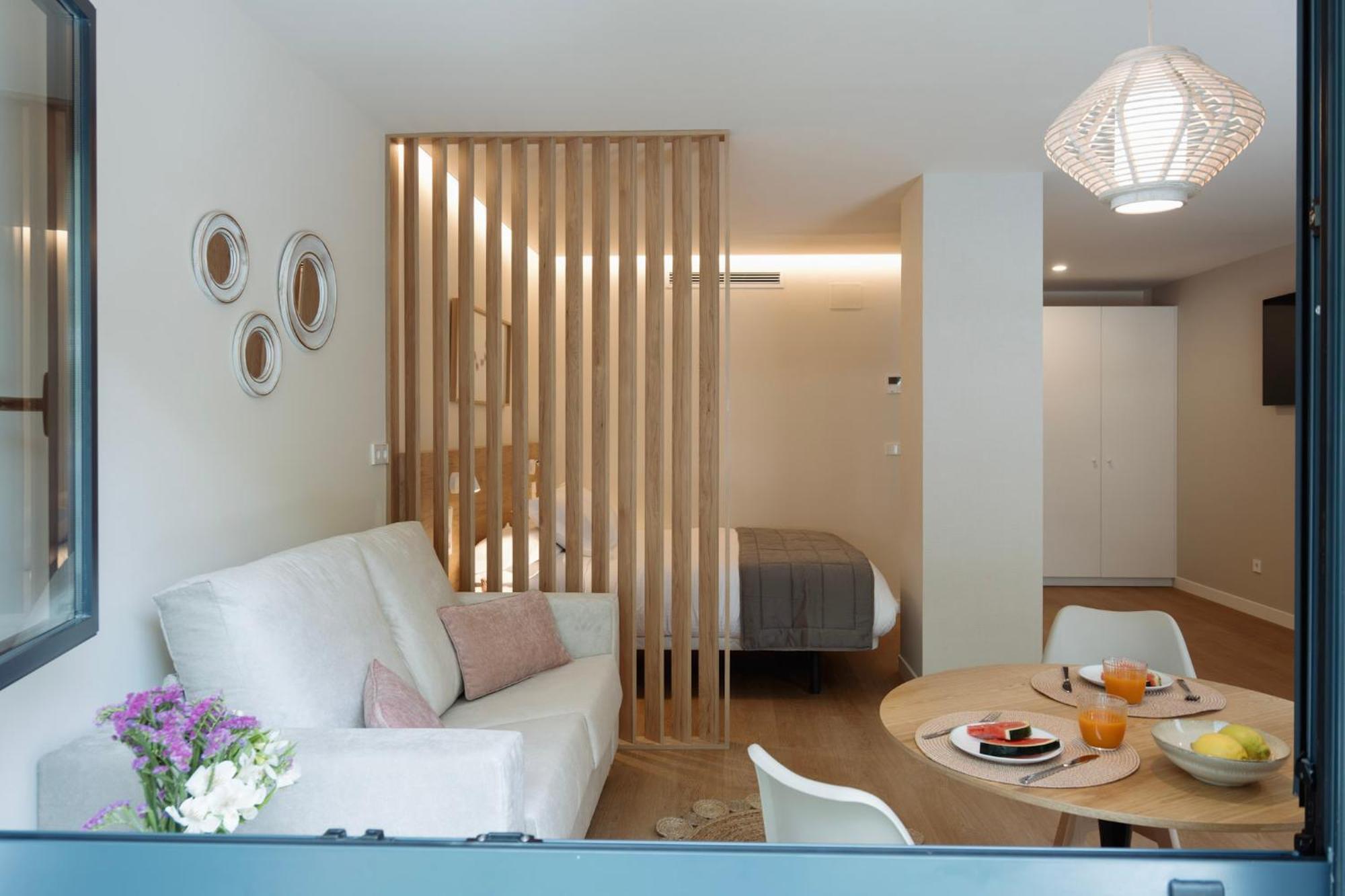 Apartamentos Joaquin Costa Santander Rom bilde